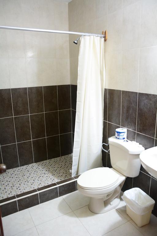 טאלה Hotel Sherwood חדר תמונה